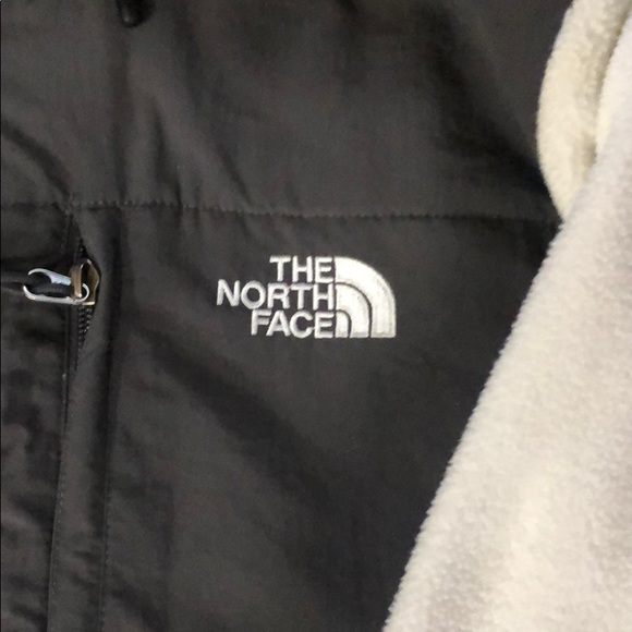 NORTH FACE JACKET - Women’s - Picture 2 of 3